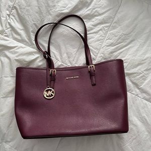 Michael Kors tote sized bag